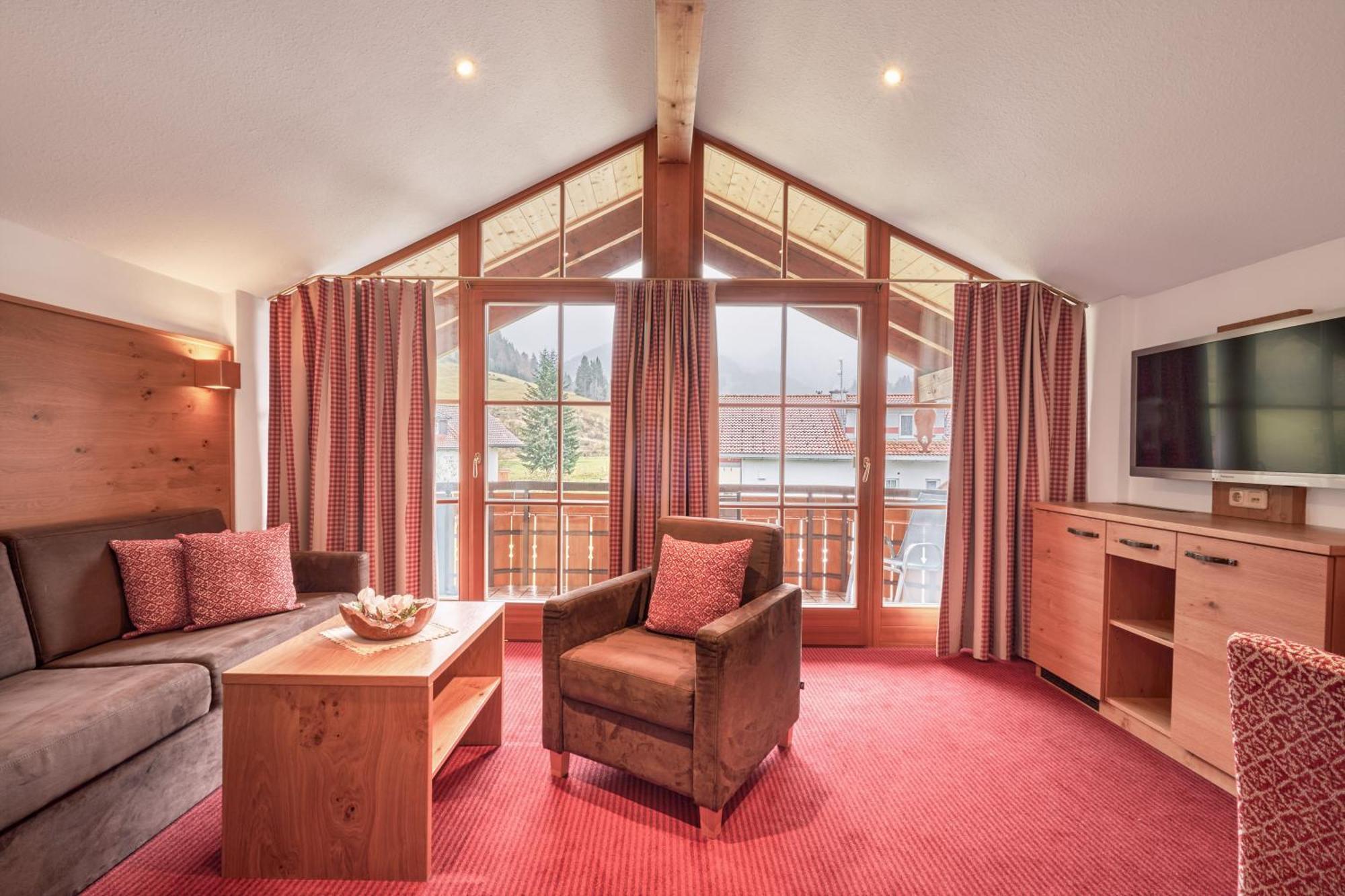 Landhotel Berghof Bad Hindelang Exterior foto