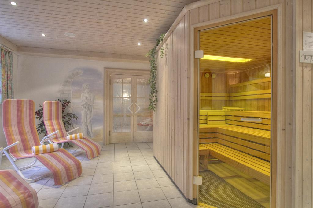 Landhotel Berghof Bad Hindelang Exterior foto